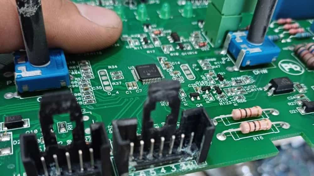 تعمیر برد پکیچ در تاسیسات نظری در کرج